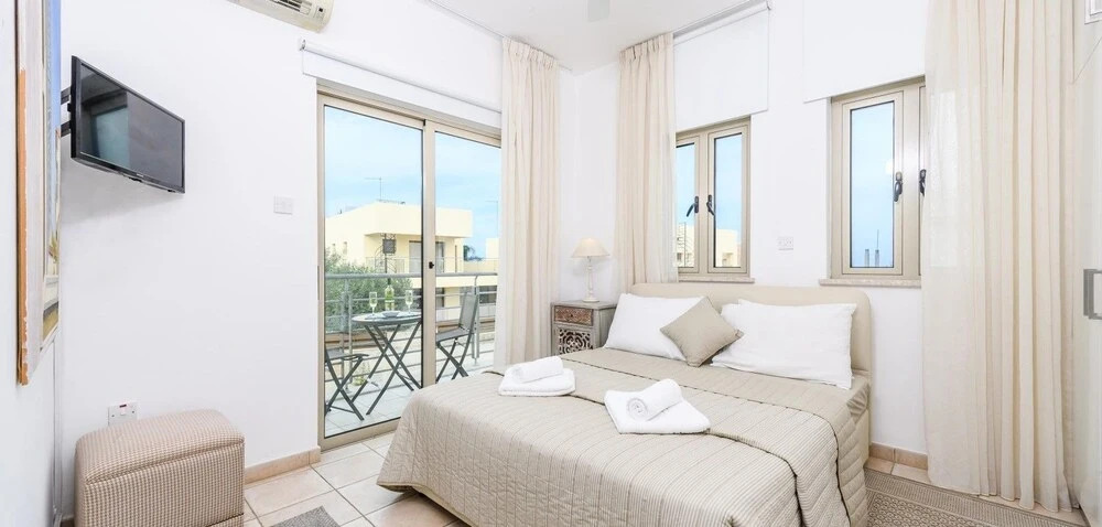 Sunrise Bay Villa #5 — 4-Star Luxury Hotel in Protaras, Cyprus
