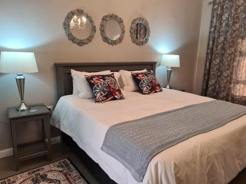 Steenkoppies semi self catering apartment — 4-Star Luxury Hotel in Johannesburg, South Africa
