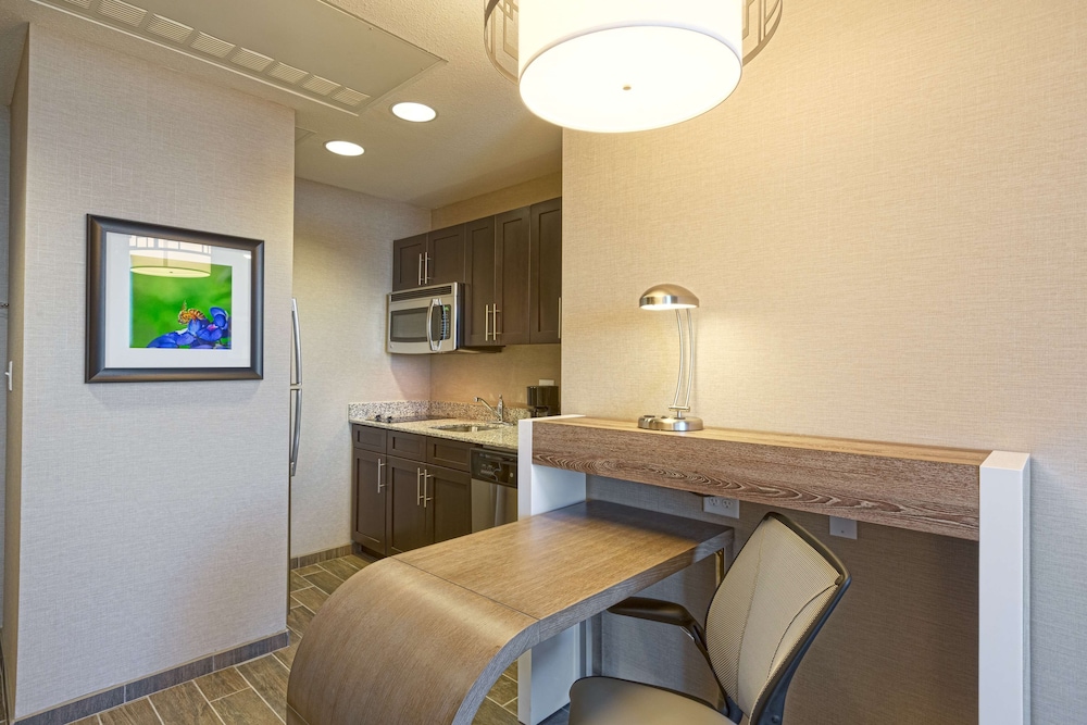 Homewood Suites Houston Downtown - photo 13