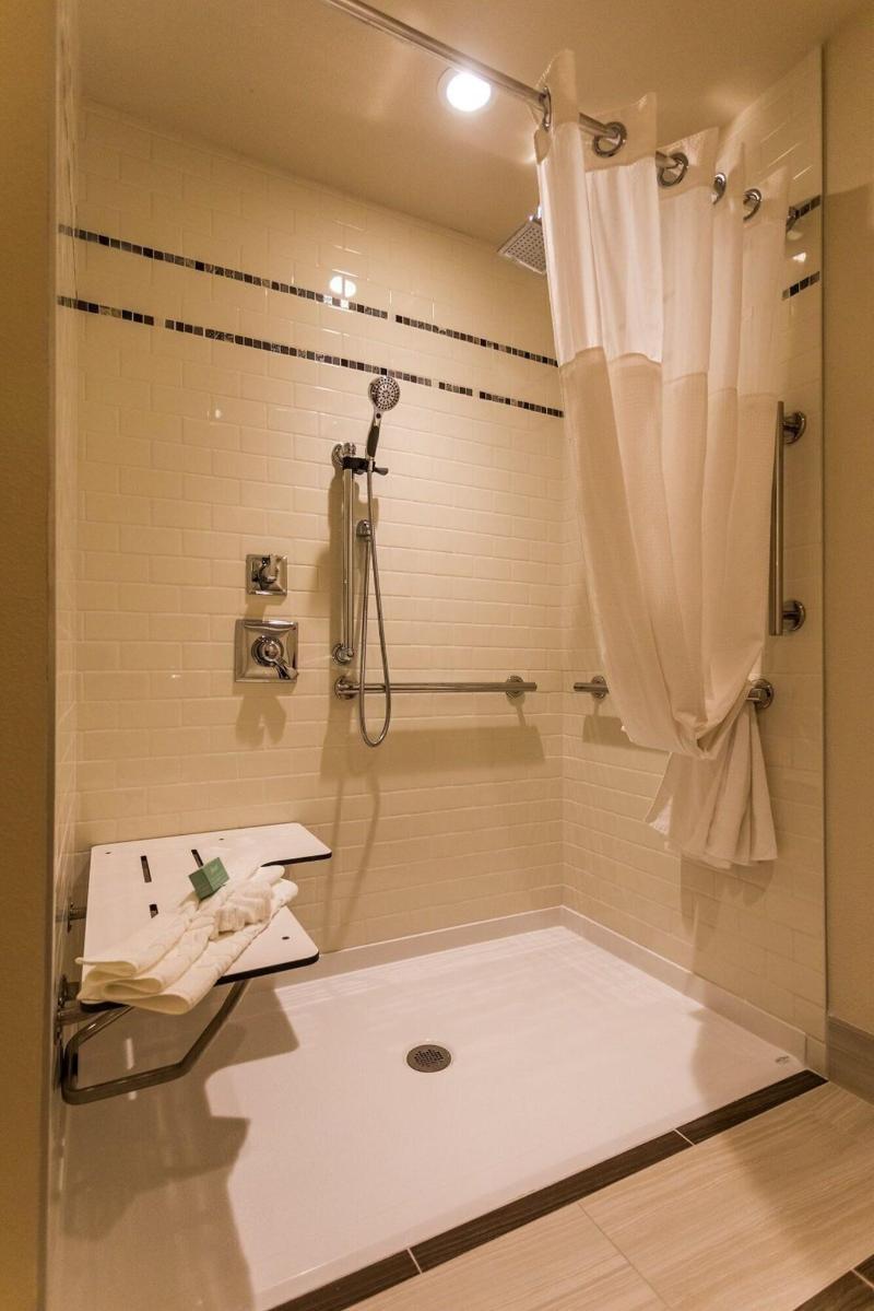 The Lodge at Columbia Point - photo 55