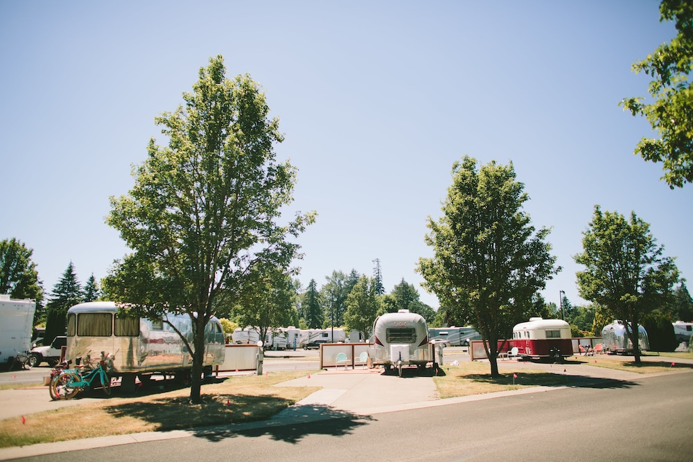 The Vintages Trailer Resort - photo 79