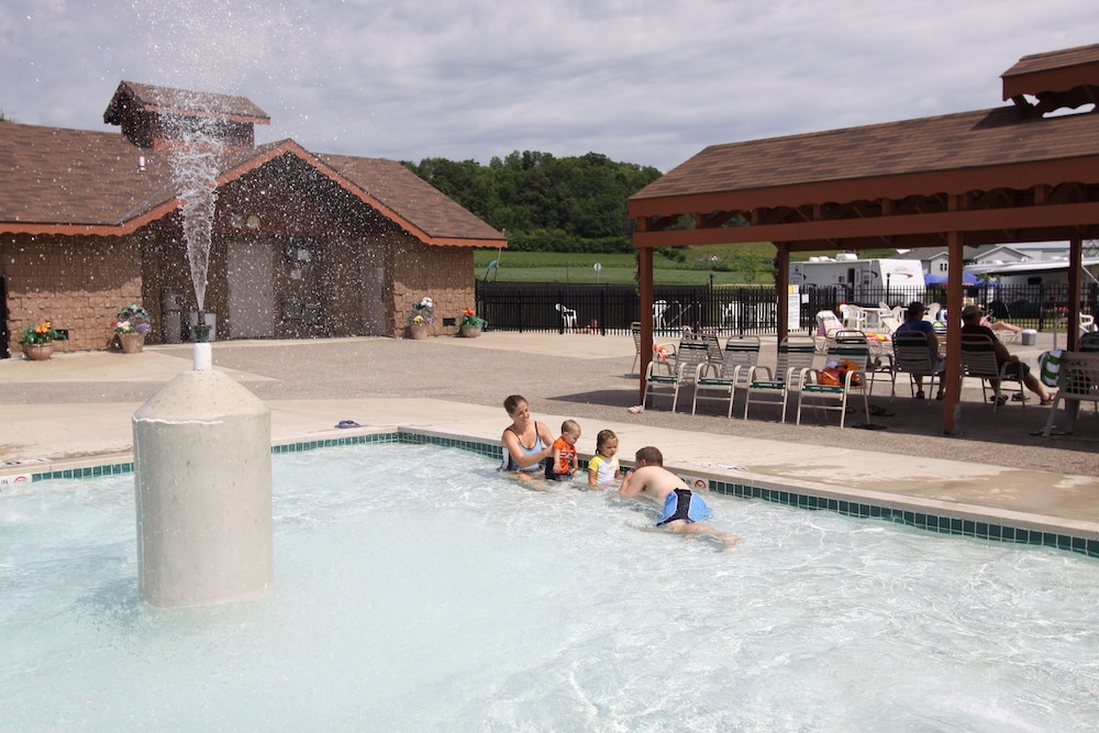 Neshonoc Lakeside Camping Resort - photo 40