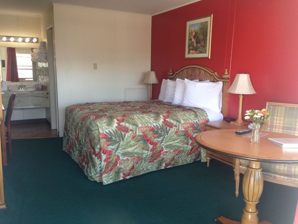 The Lighthouse Inn in Chincoteague, United States