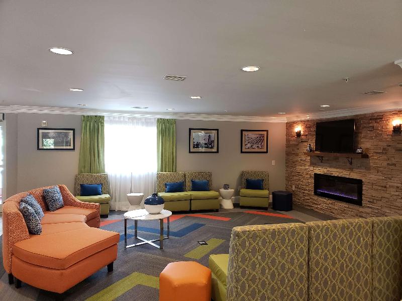 Hawthorn Suites by Wyndham Columbus Fort Benning - photo 9