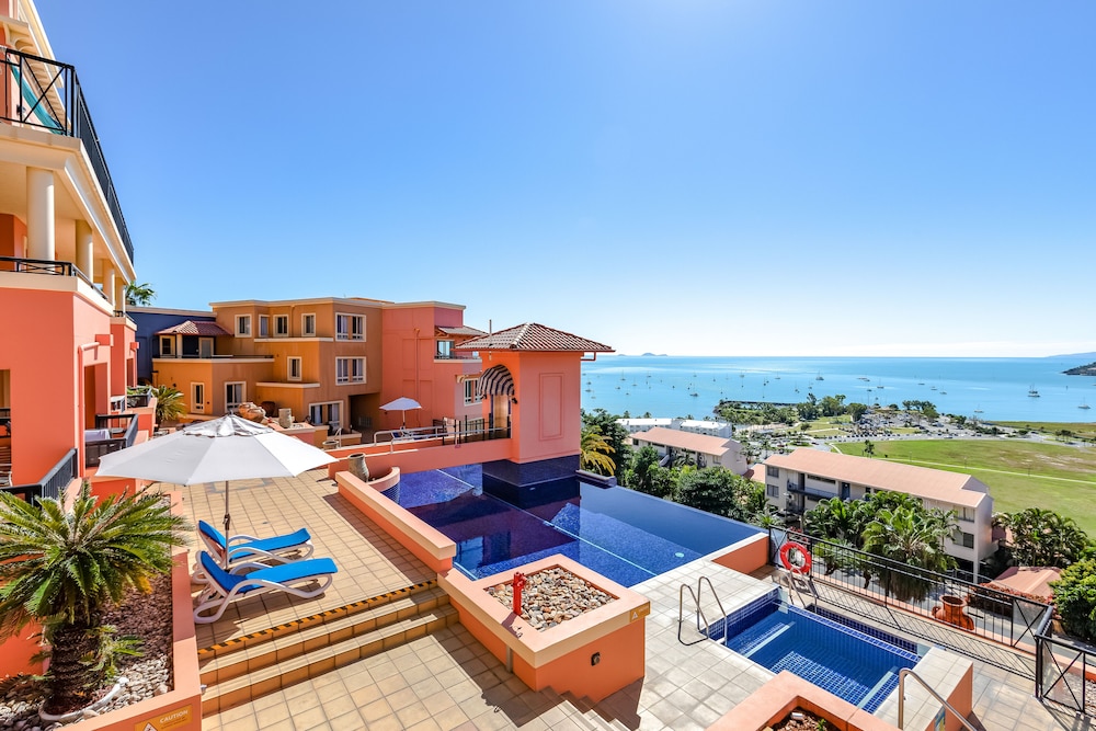 Martinique Whitsunday in Airlie Beach, Australia