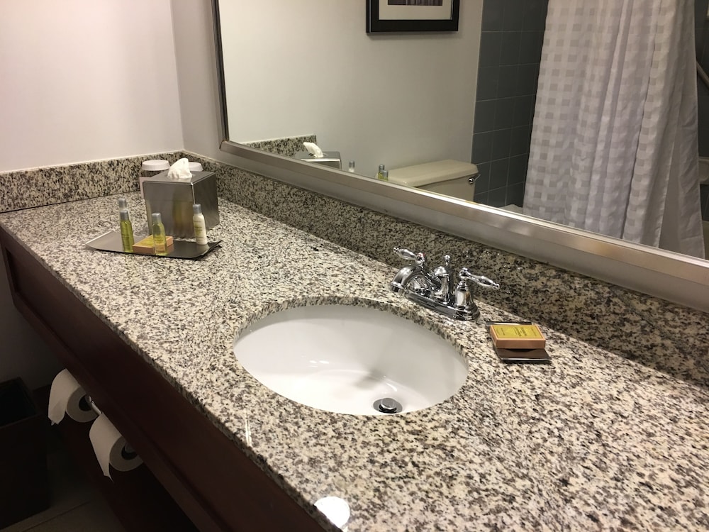 DoubleTree by Hilton Pittsburgh Cranberry - photo 58