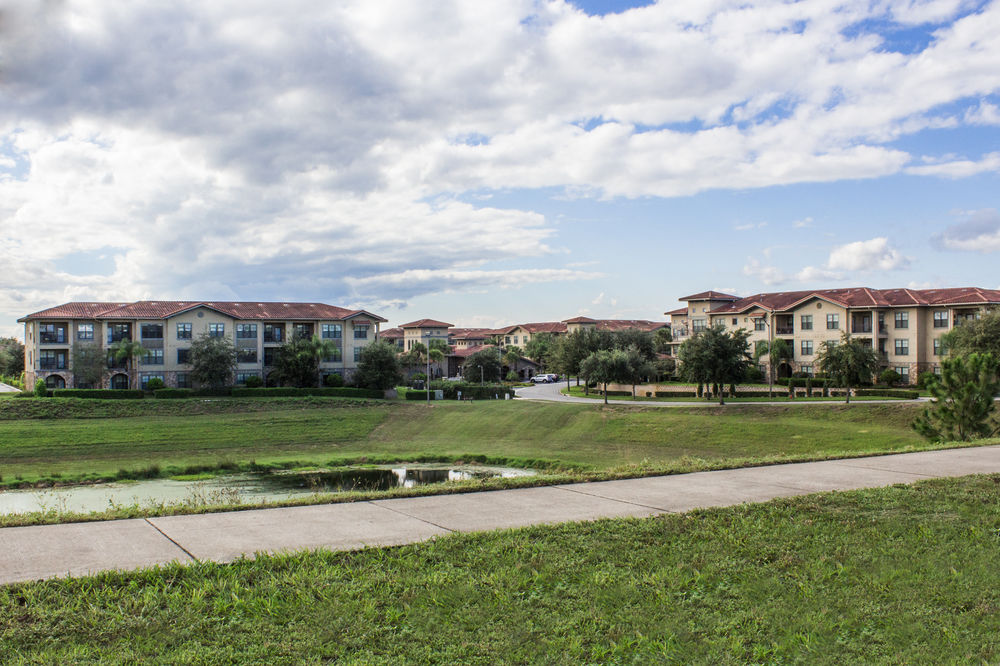 Bella Piazza Resort by IPG - photo 18
