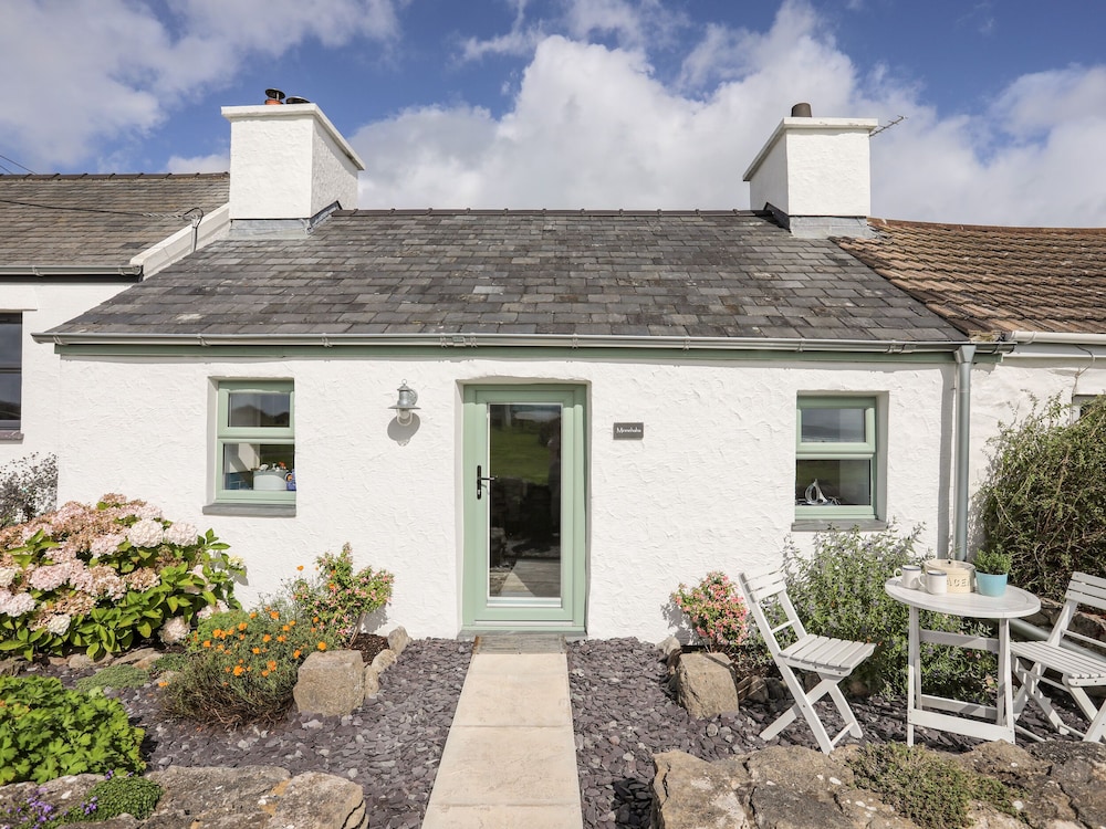 Minnehaha in Moelfre, United Kingdom