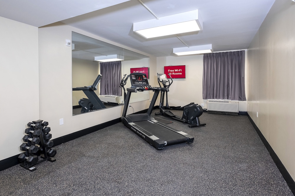 Red Roof Inn PLUS Tuscaloosa University - photo 14