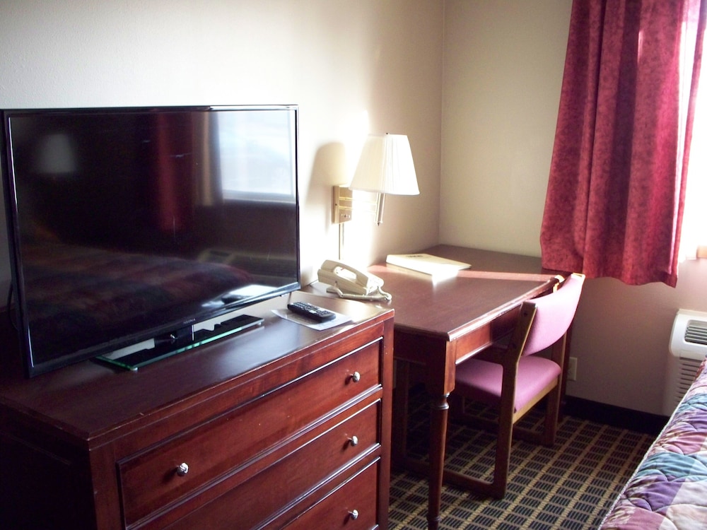 Country Inn Deerwood - photo 12