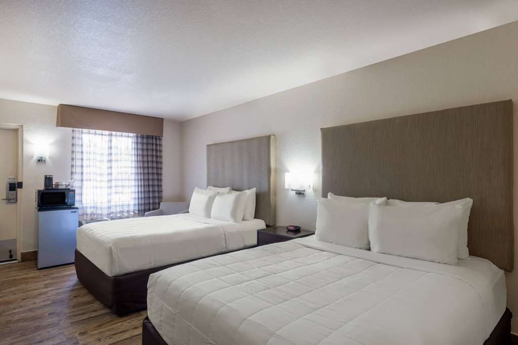 Travelodge by Wyndham Florida City Homestead Everglades - photo 12