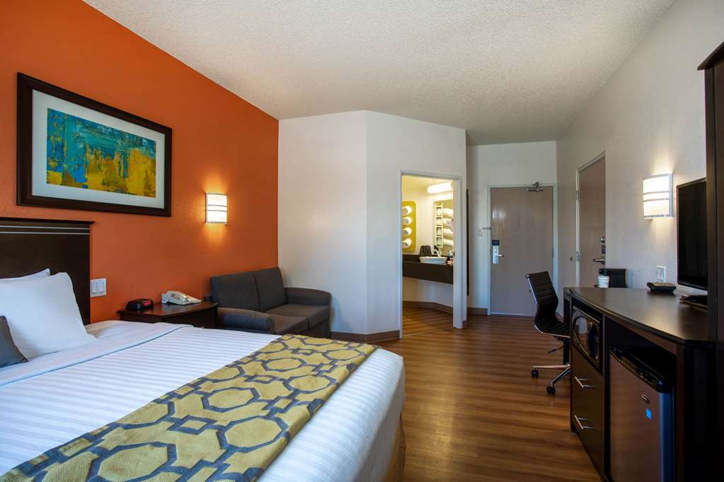 Baymont Inn & Suites Sheridan - photo 21