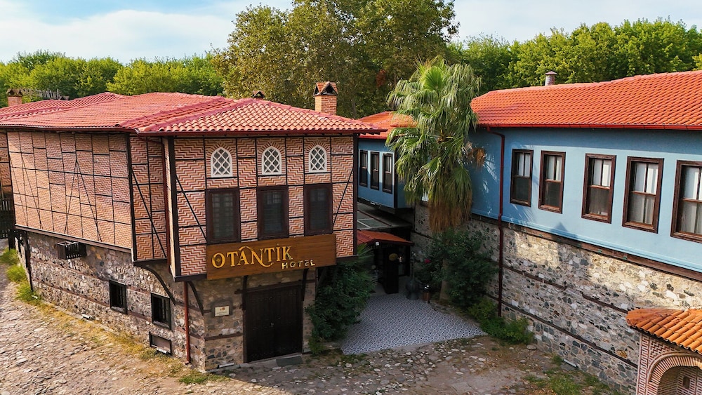 Otantik Club Hotel in Denizli, Turkey