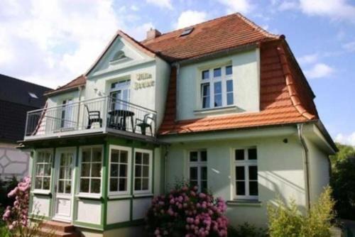 Villa Irene Schötz Michael GM 69807 — 4-Star Luxury Hotel in Seeheilbad Graal-Mueritz, Germany
