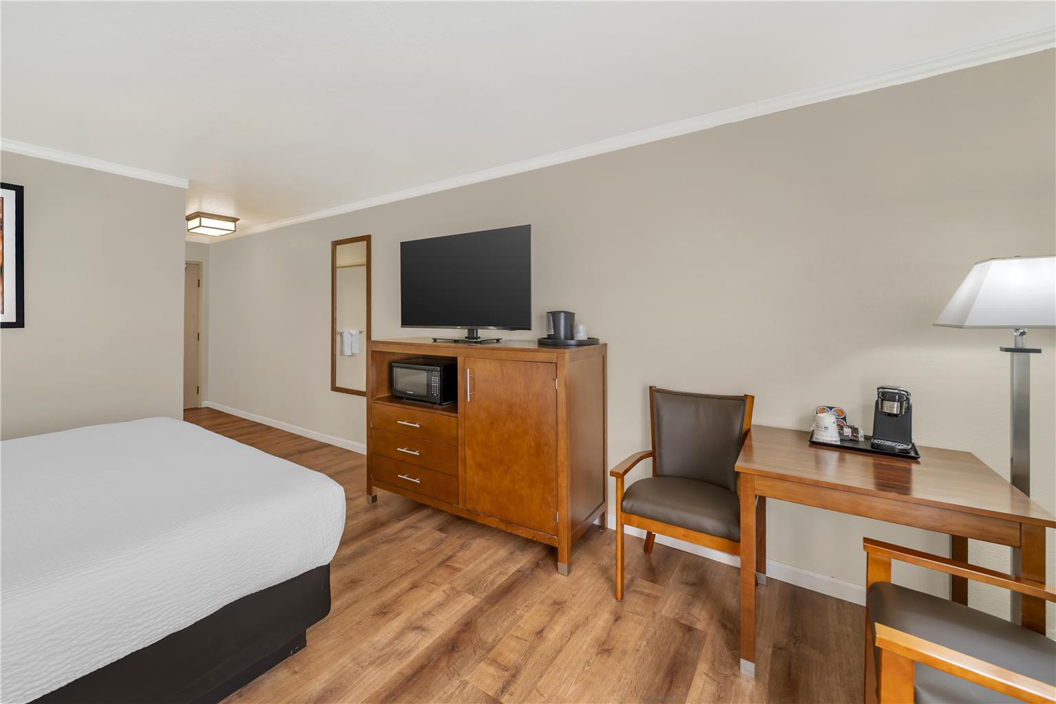 Best Western Plus Northwoods Inn - photo 19