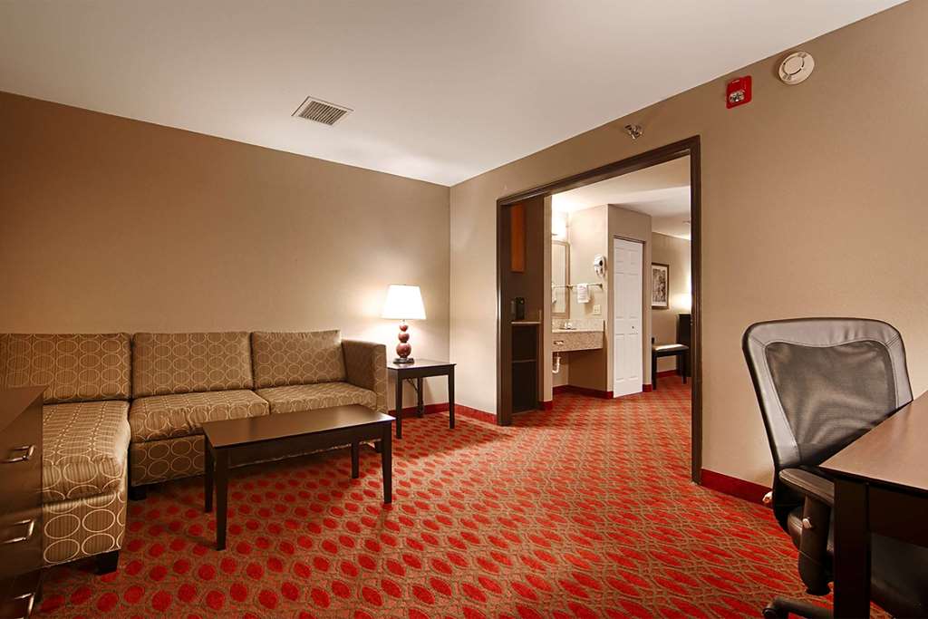 Baymont by Wyndham Brooklyn Center - photo 15