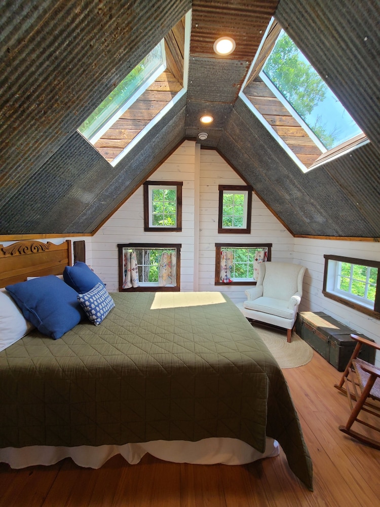 The Treetop Hideaways at Ruby Falls - photo 47