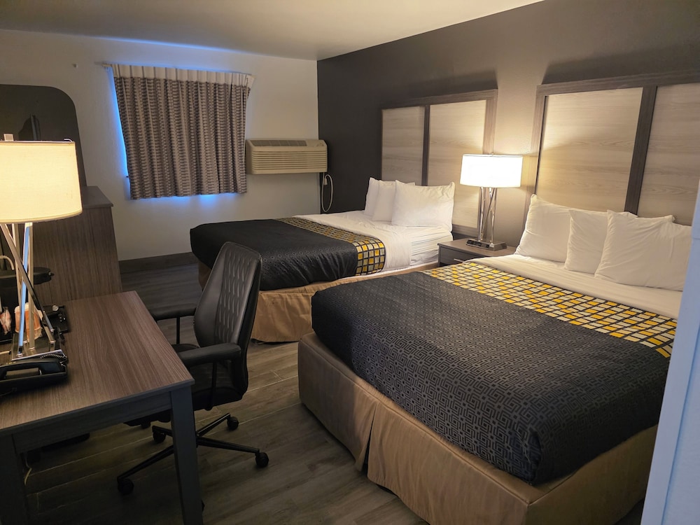 Garner Hotel Missoula Southwest by IHG - photo 12