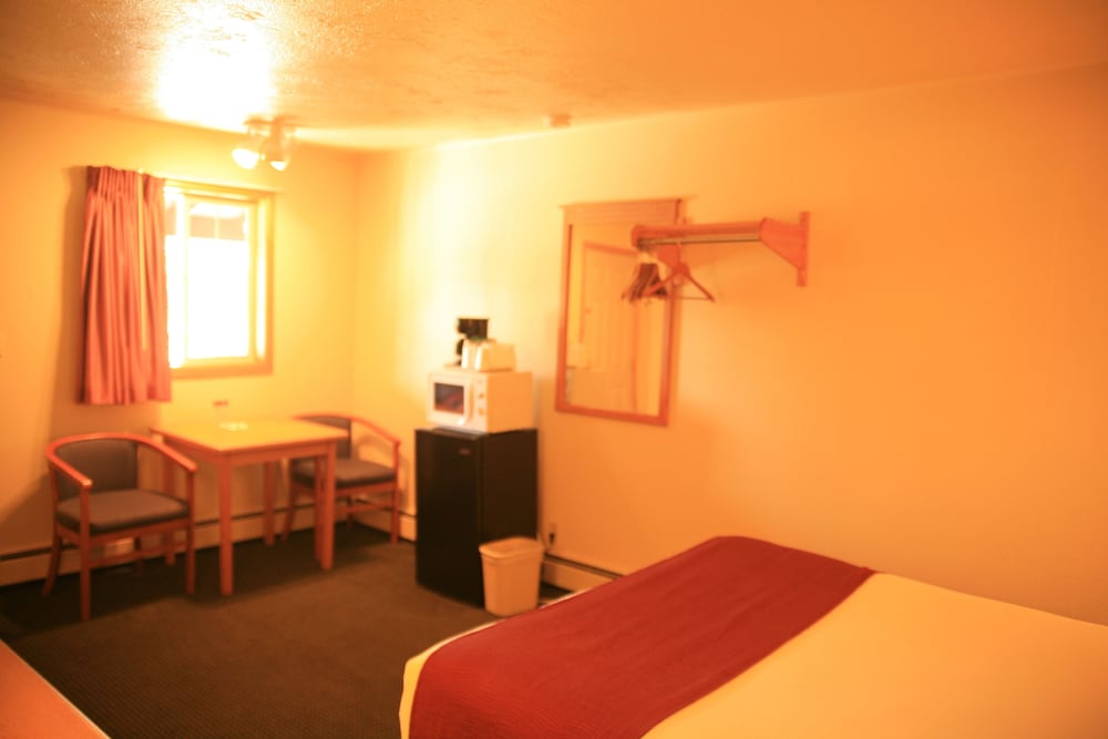 Black Canyon Motel - photo 5