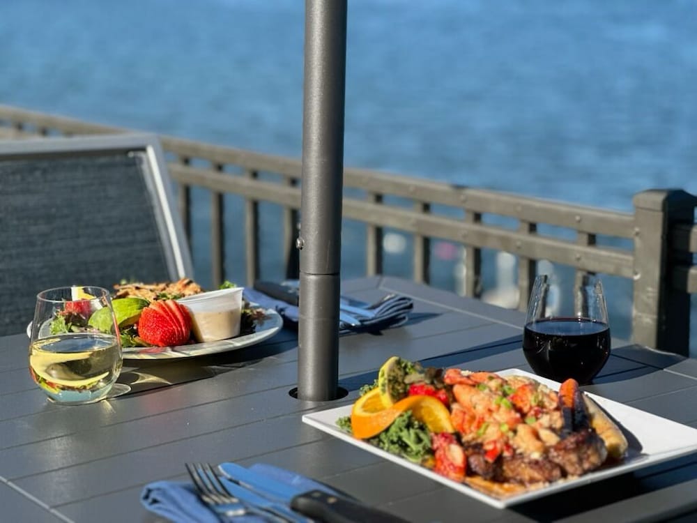 The Georgian Lakeside Resort - photo 49