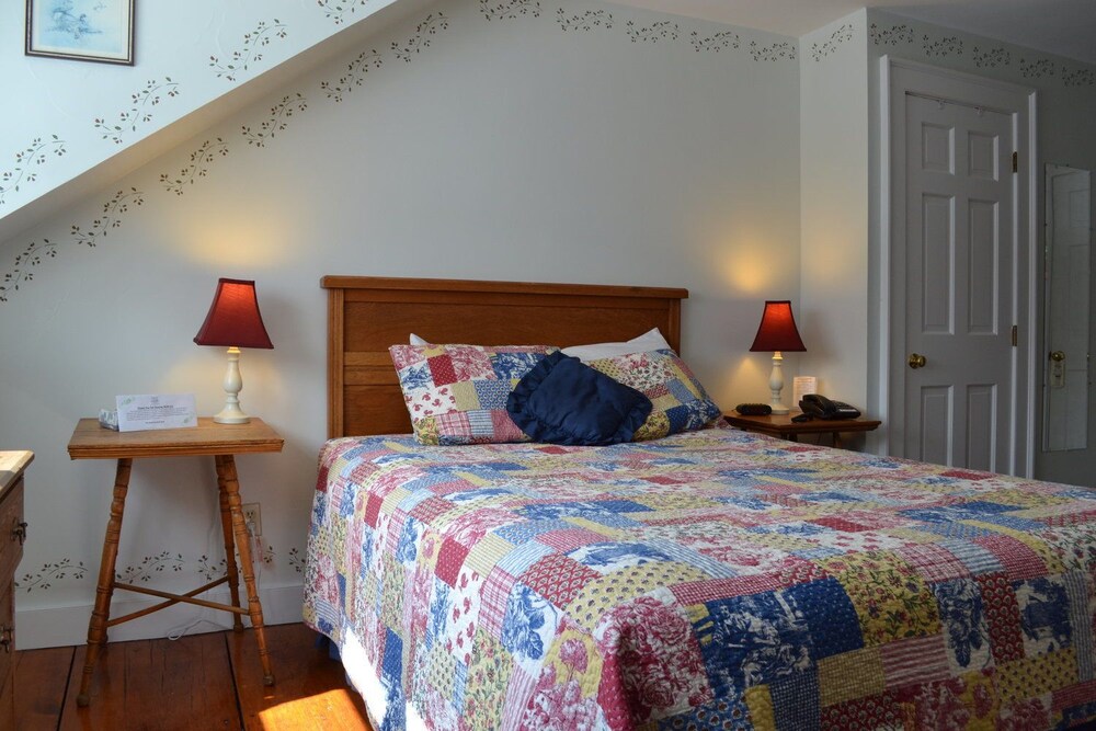 Dowds Country Inn - photo 20