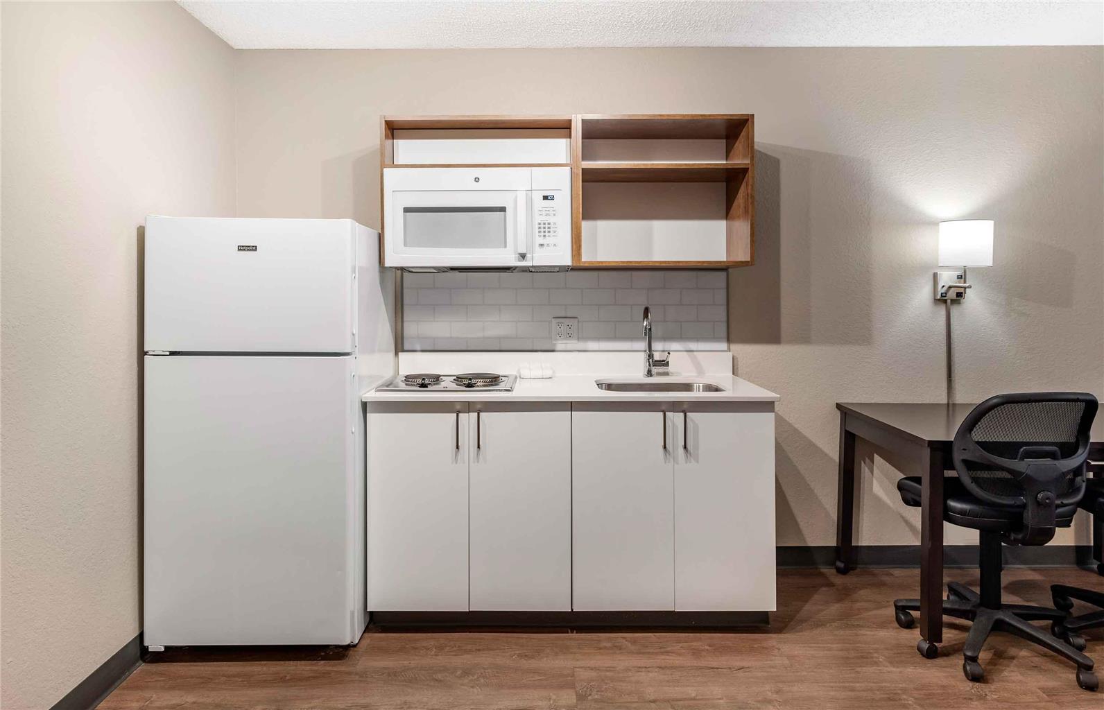 Extended Stay America Suites Fort Lauderdale Plantation - photo 10