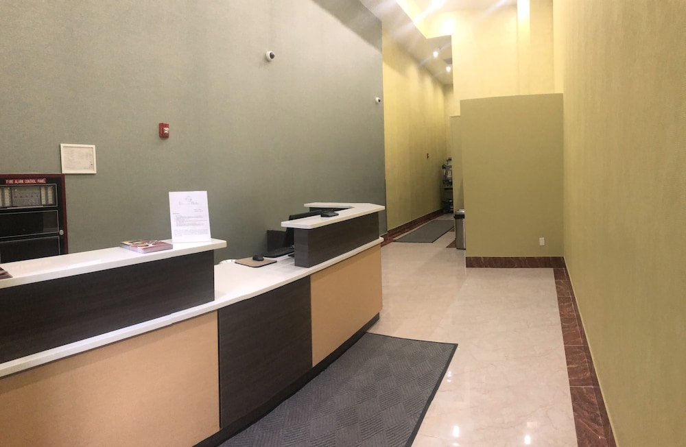 Elmhurst Hotel - photo 4