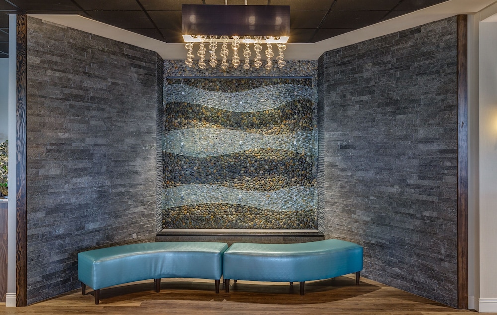 Holiday Inn & Suites Bellingham by IHG - photo 71