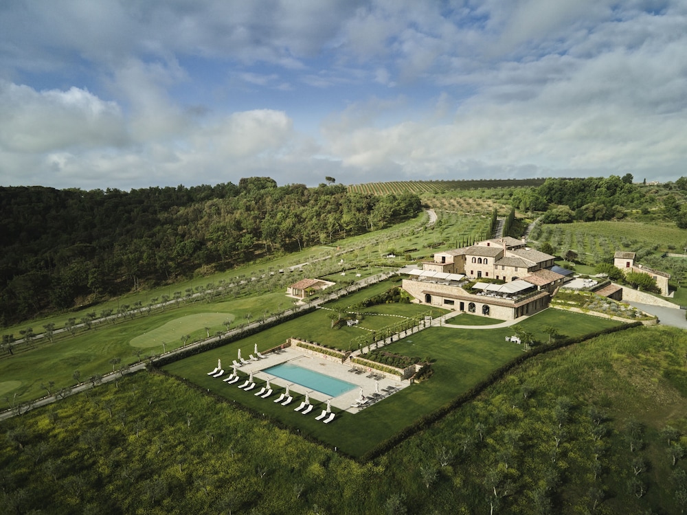 The Club House — Castelnuovo Berardenga — photo 2