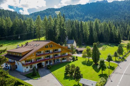 Residence Bad Moos — 4-Star Luxury Hotel in Sesto, Italy
