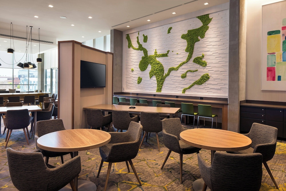 Residence Inn Washington Capitol Hill Navy Yard - photo 37