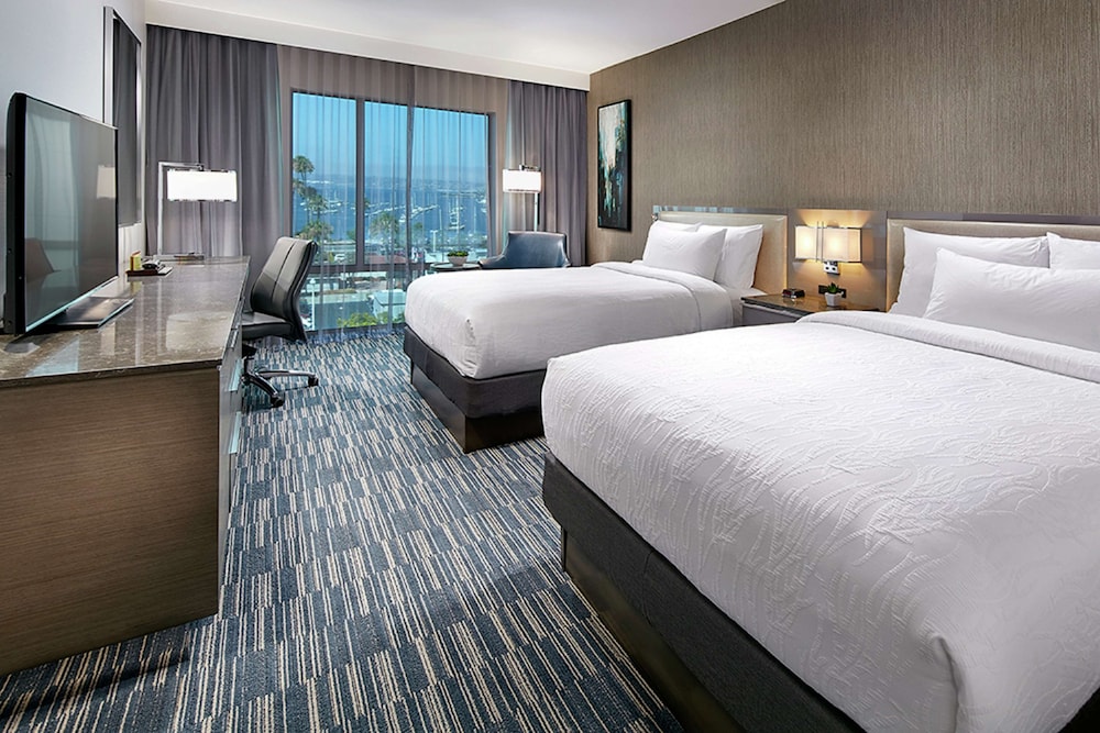 Hilton Garden Inn San Diego Downtown Bayside - photo 7