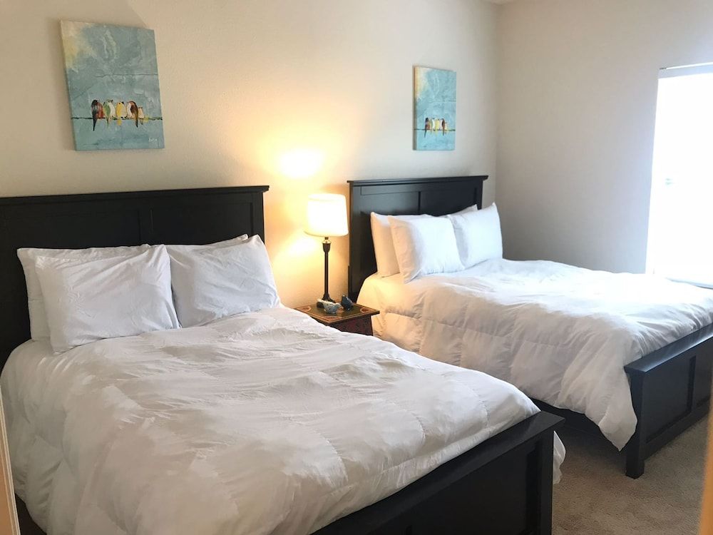 3 Bedrooms 2 Bathrooms Lucaya Village 22 103 - photo 22