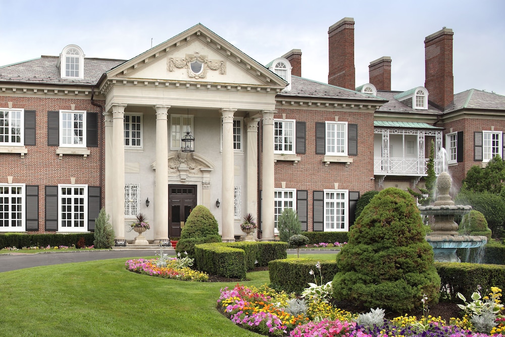 The Mansion at Glen Cove - featured photo