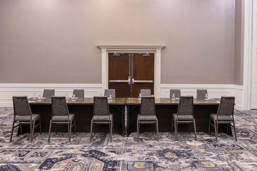 Sheraton Ann Arbor Hotel - photo 67