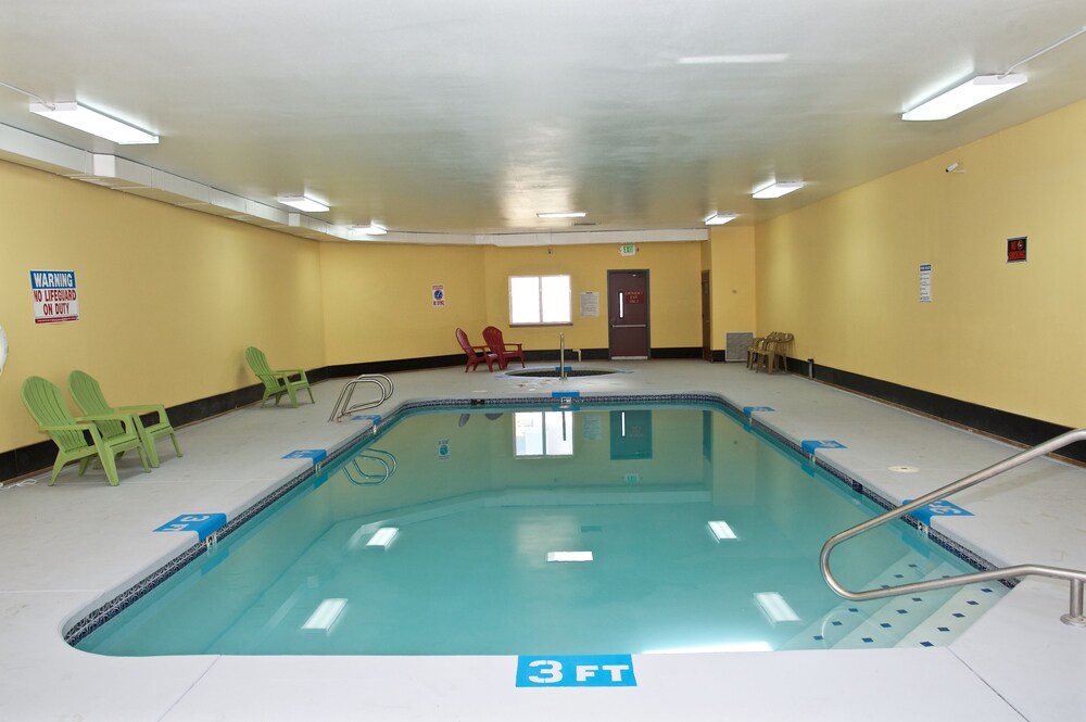 The Varsity Inn North - photo 20