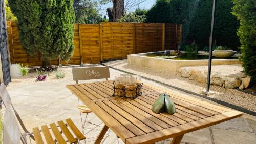 Le Bastidon Fontvieille — Tarascon