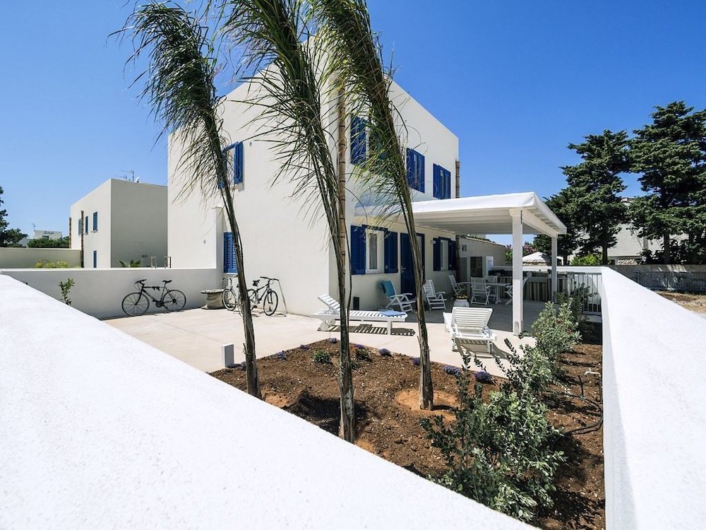 Spuma di Mare Riccio — 4-Star Luxury Hotel in San Vito Lo Capo, Italy