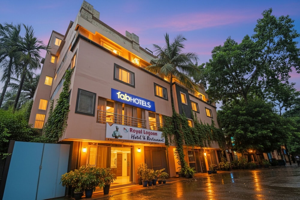 Fabhotel Royal Lagoon in Bhubaneshwar, India