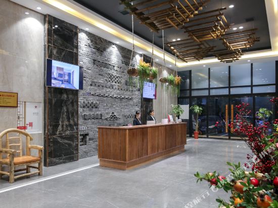 Touring Hotel — Zhuzhou — photo 4