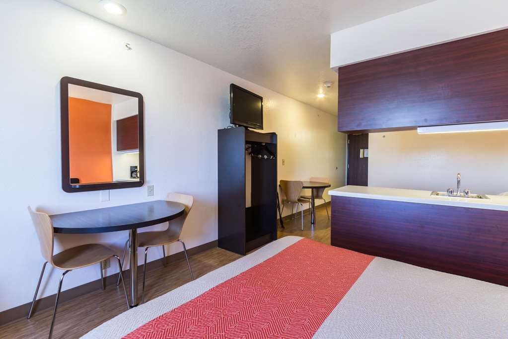 Motel 6 Huron OH Sandusky - photo 19