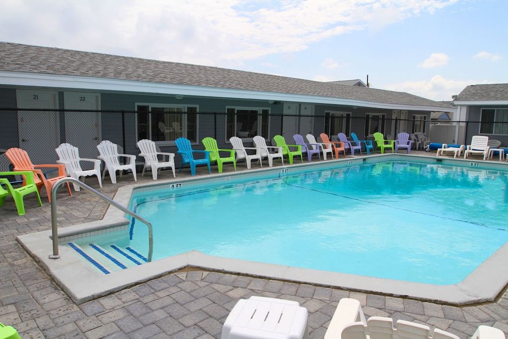 Marguerite Motel - photo 22