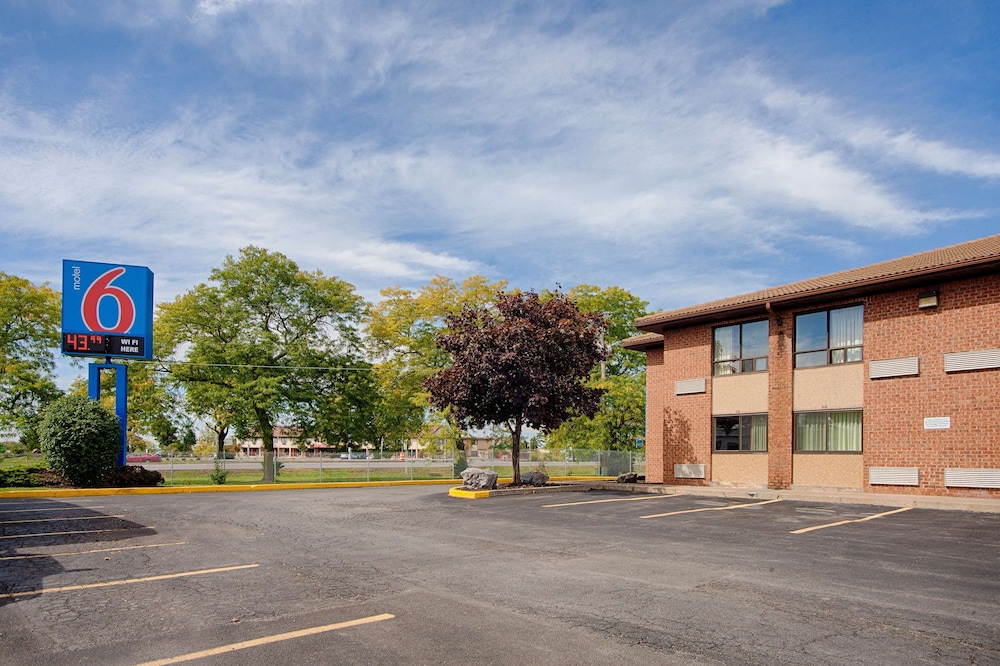 Motel 6 East Syracuse NY Airport - photo 44