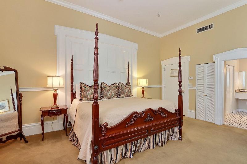 The Presidents Quarters Inn - photo 152