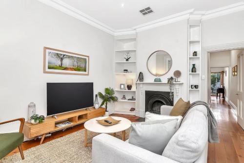 ‘The Cosy Corner’ Classic Haven with Modern Comforts in Adelaide, Australia