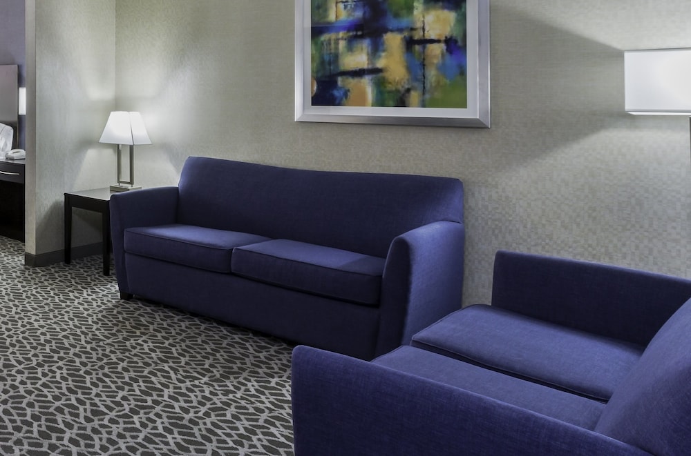 Holiday Inn Express Hotel & Suites Mt. Holly by IHG - photo 14