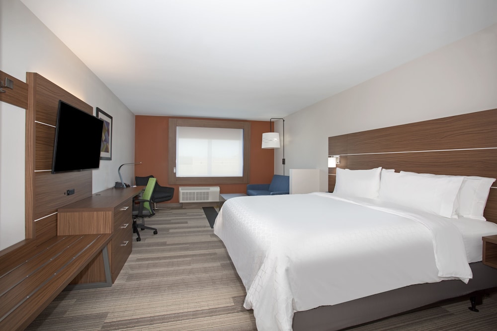 Holiday Inn Express & Suites Sioux City North Event Center by IHG - photo 16