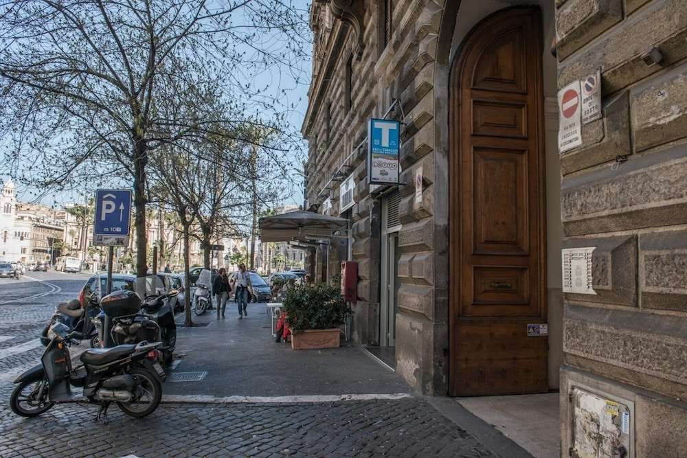 Relais Cavour — 4-Star Luxury Hotel in Rome, Italy