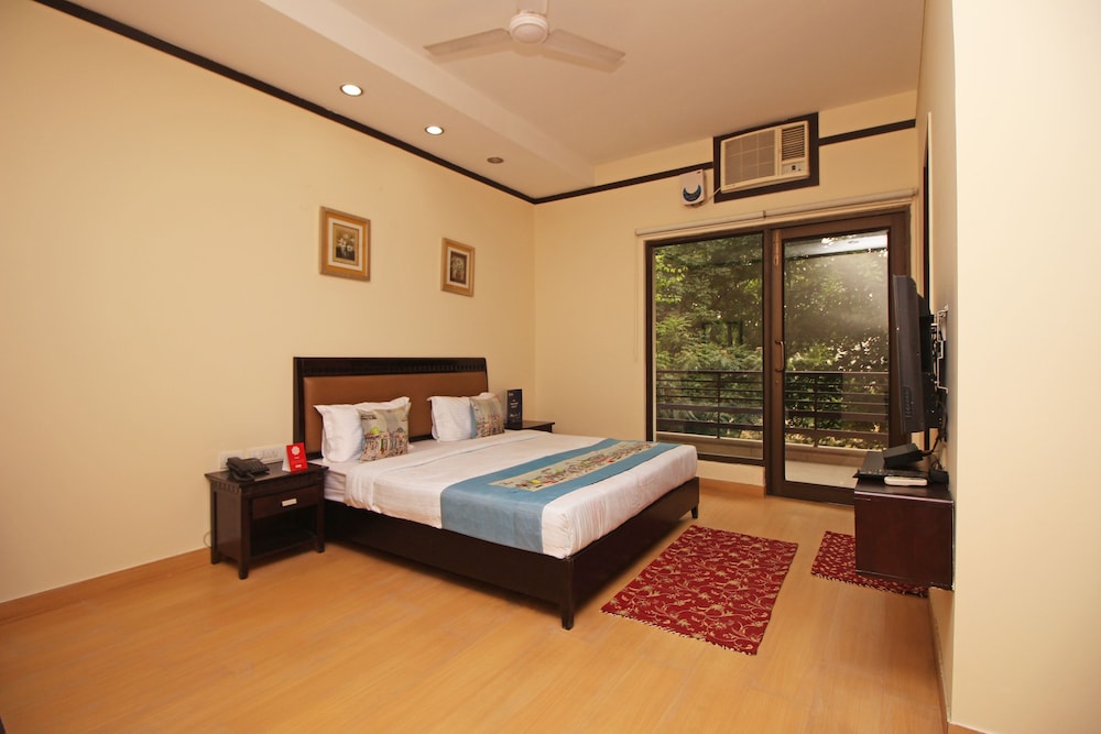 Oyo 6558 Sd Royal Inn - last minute hotel in Gurgaon