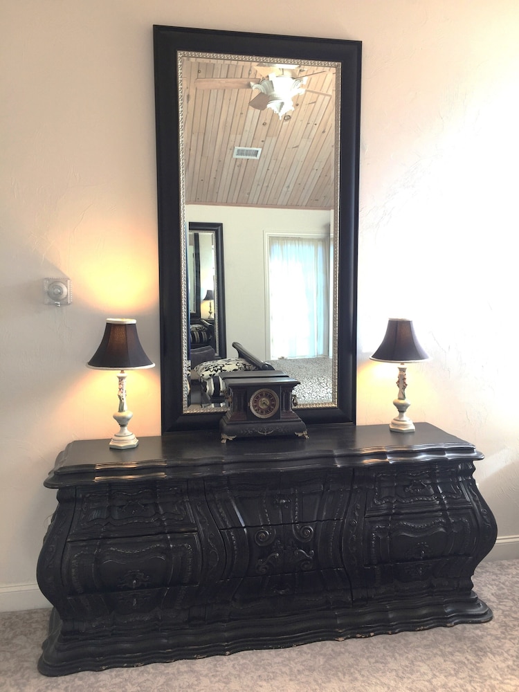 Frederick William House - photo 21